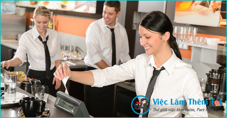 Tuyển dụng nhân viên thu ngân siêu thị dịp cao điểm